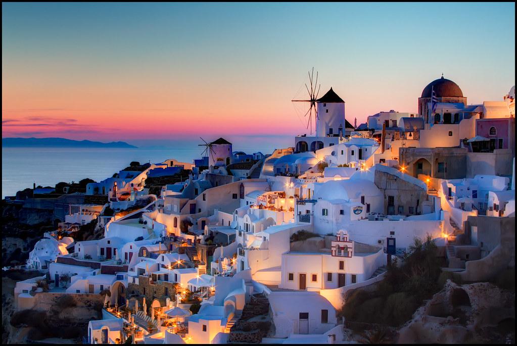 Santorini: An Elegant Escape to Greece